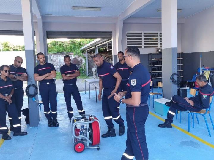formations et cours jeunes sapeurs pompiers La Martinique